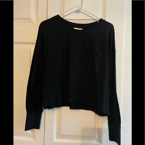 Gianni Bini women’s crop long sleeve T-shirt w front breast pocket size S